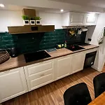Db Interiors アパート *
