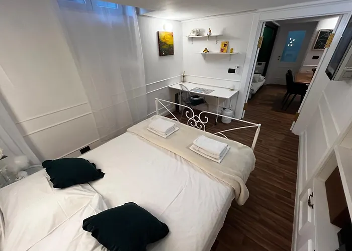 Db Interiors Apartment