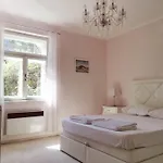 Db Interiors * Split