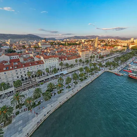 Db Interiors Apartament *